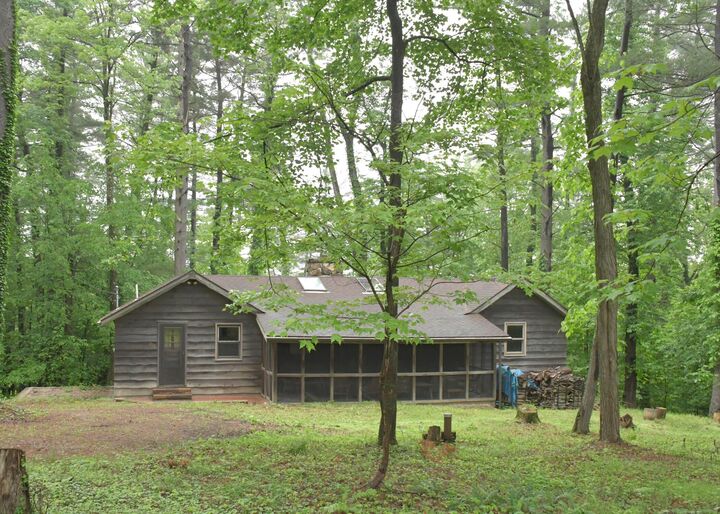 Property Photo: 311 Chinook Lane OH 43155
