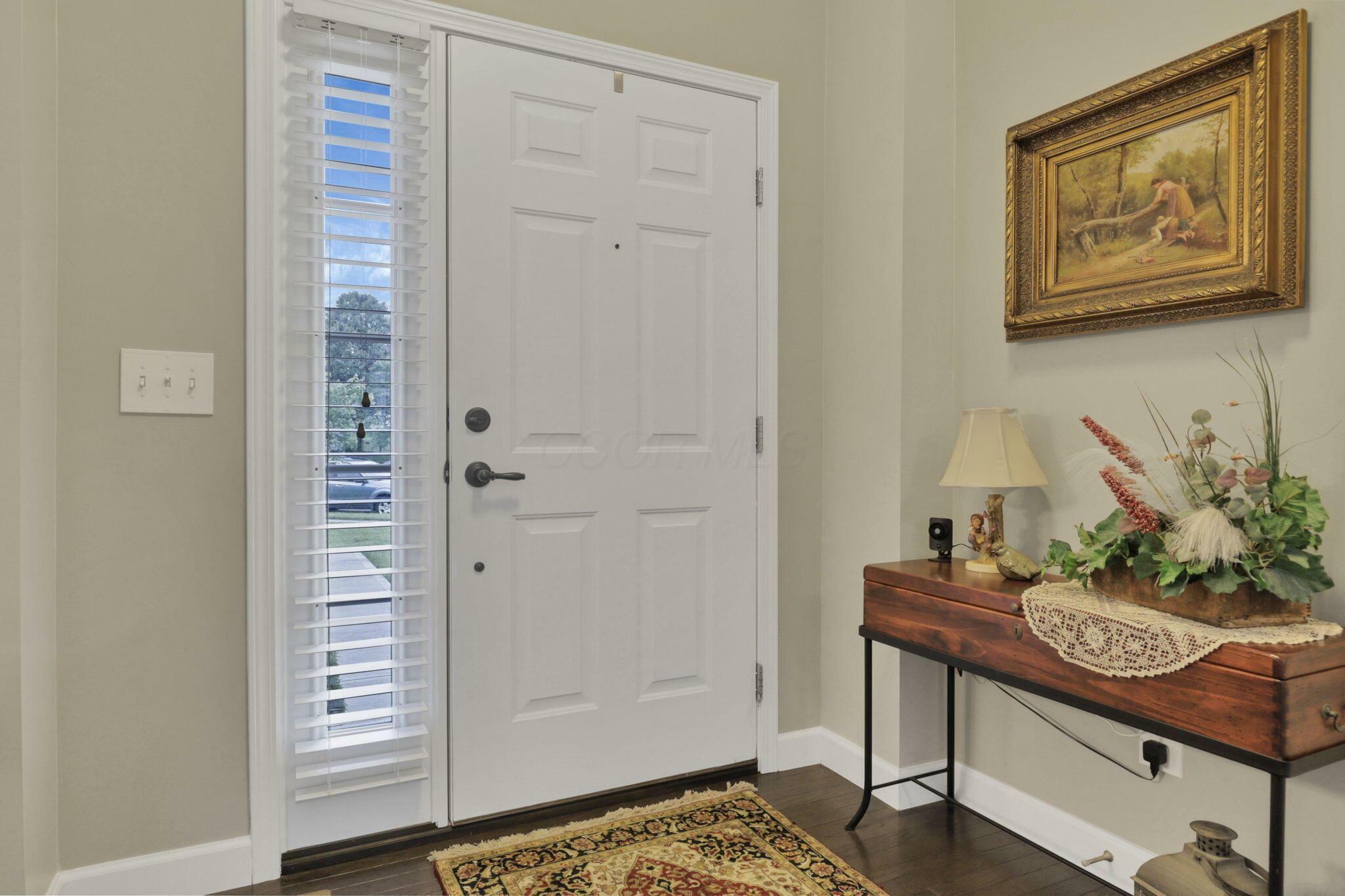 Property Photo: 217 Warbler Court OH 43147