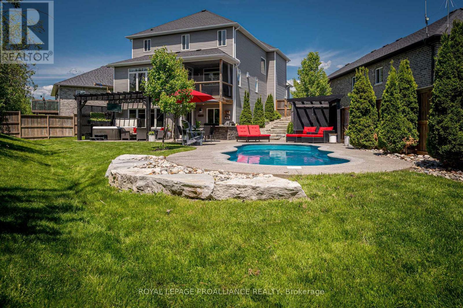 98 Redwood Drive  Belleville (Belleville Ward) ON K8N 0H5 photo