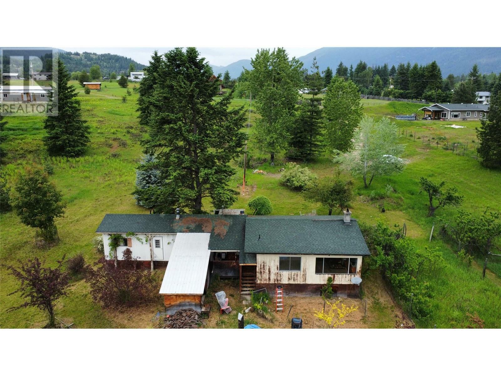 Property Photo: 3688 McKenzie Road BC V0G 1H2