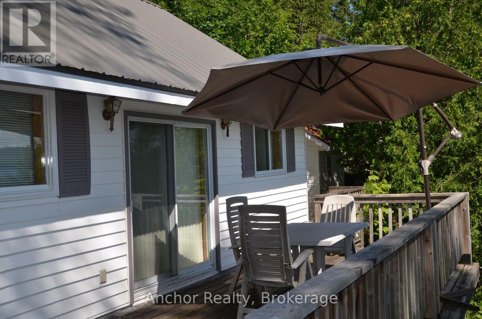 Property Photo:  10167 Little Hawk-West Sho  ON K0M 1S0 