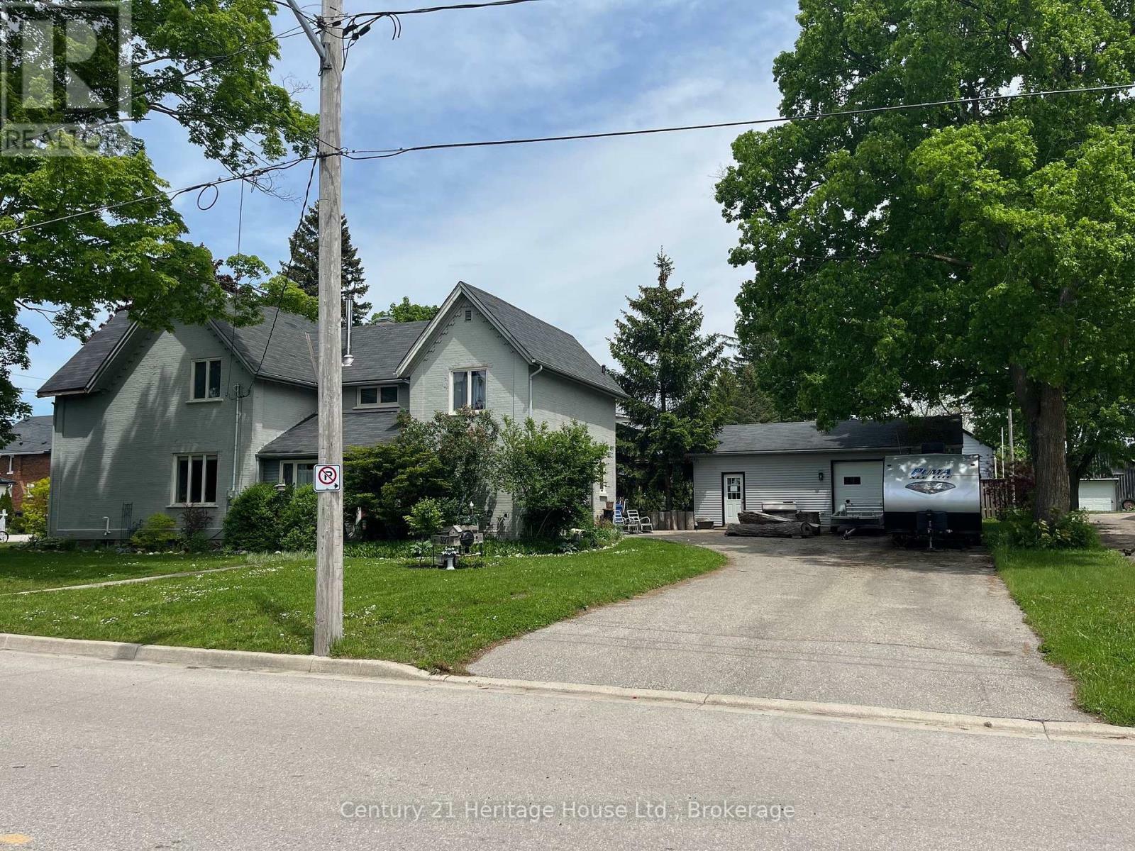 Property Photo: 397 West Lambton Street ON N0G 1R0