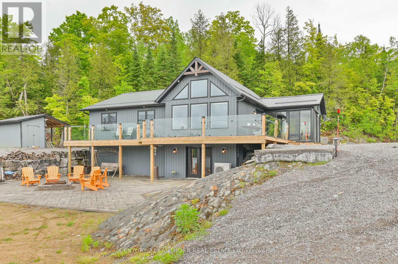 Property Photo: 475 South Pine View Ridge Lane ON K0L 1W0