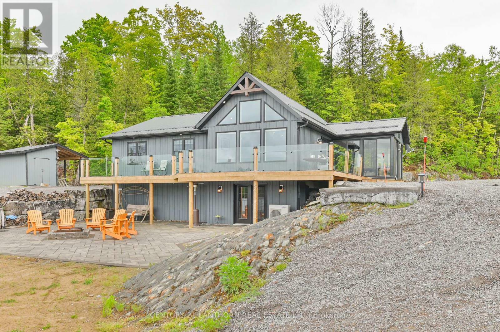 Property Photo: 475 South Pine View Ridge Lane ON K0L 1W0