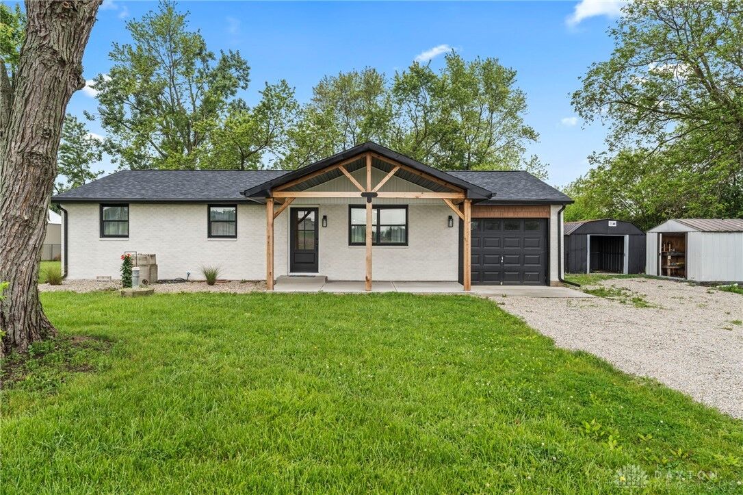 Property Photo:  6942 Jaysville St Johns Road  OH 45331 