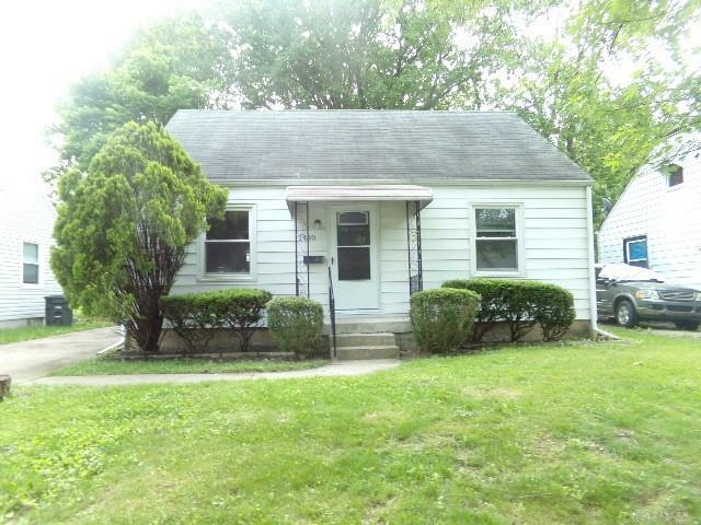 Property Photo: 1430 Shaftesbury Road OH 45406