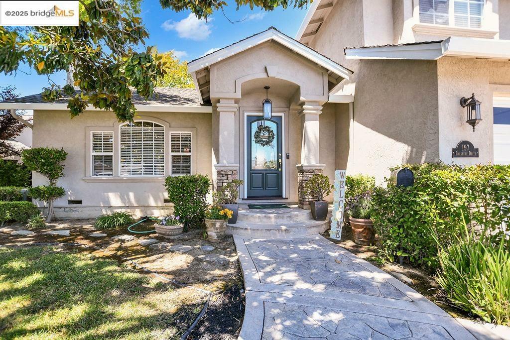 Property Photo: 197 Branbury Dr CA 95008