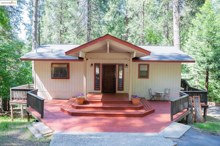 Property Photo: 24327 Kewin Mill Rd CA 95370
