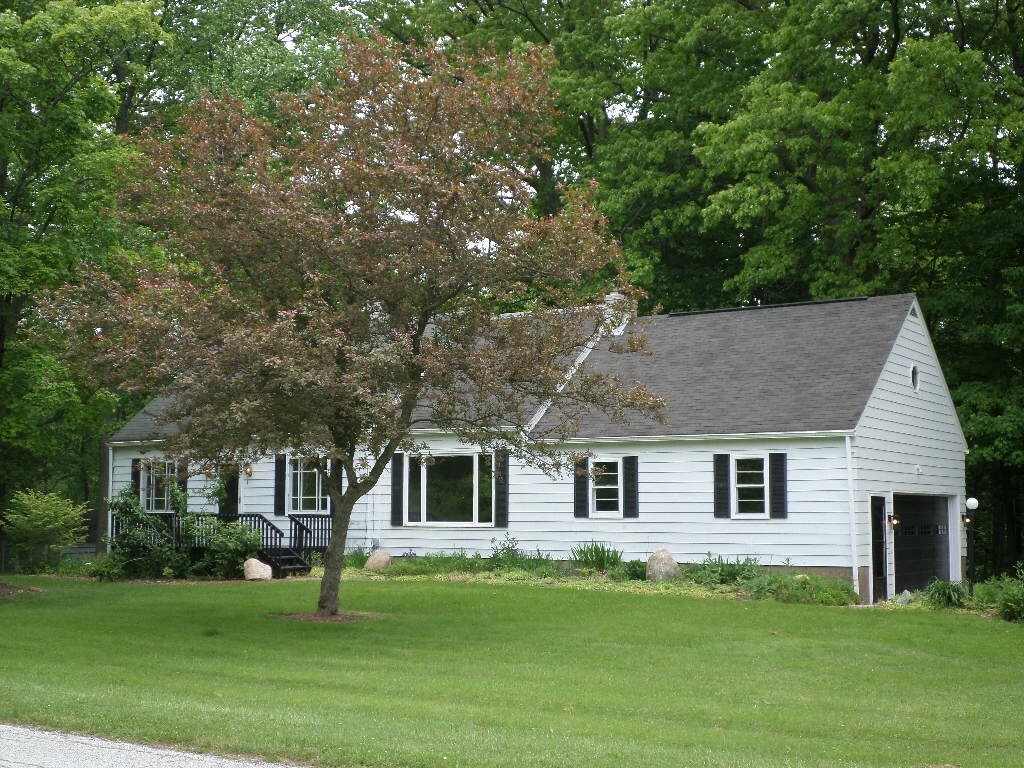 2315 Zimmerly Road  Erie PA 16506 photo