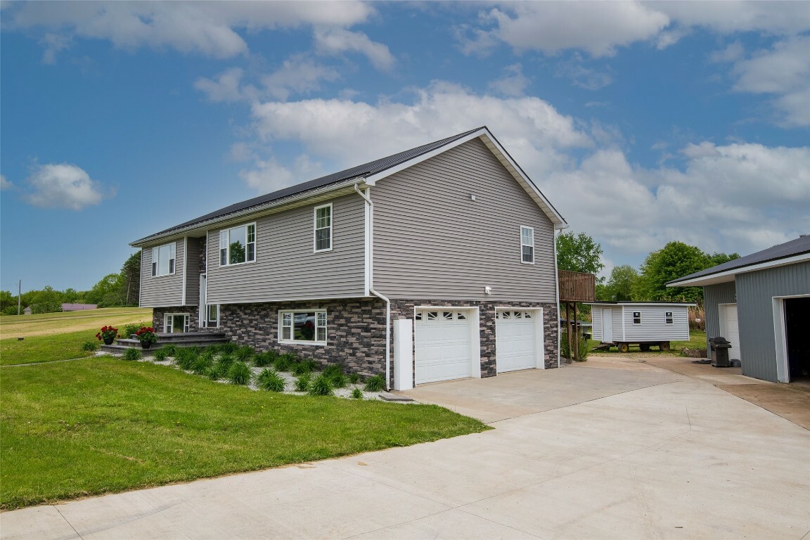 Property Photo: 525 Benson Road PA 16441