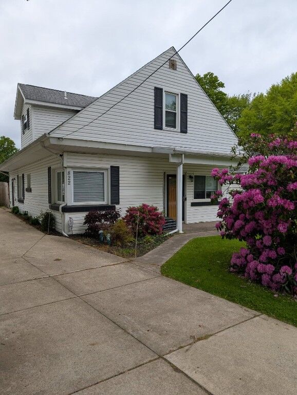 822 Nagle Road  Erie PA 16511 photo