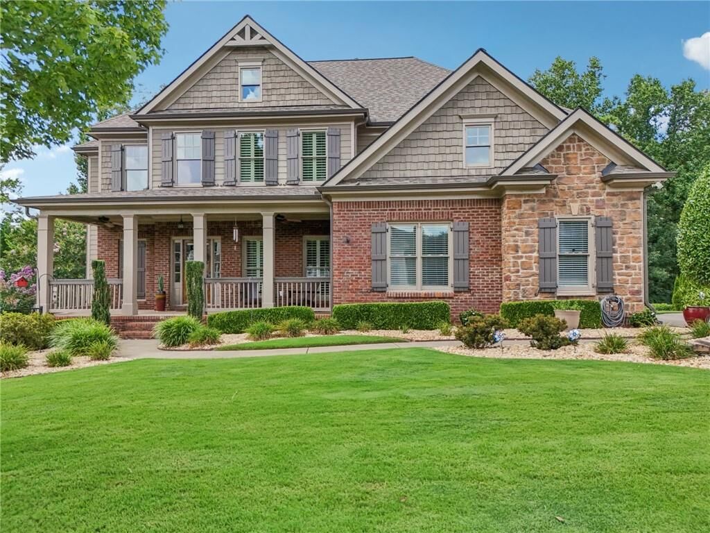 Property Photo:  1870 Marcia Overlook Drive  GA 30041 