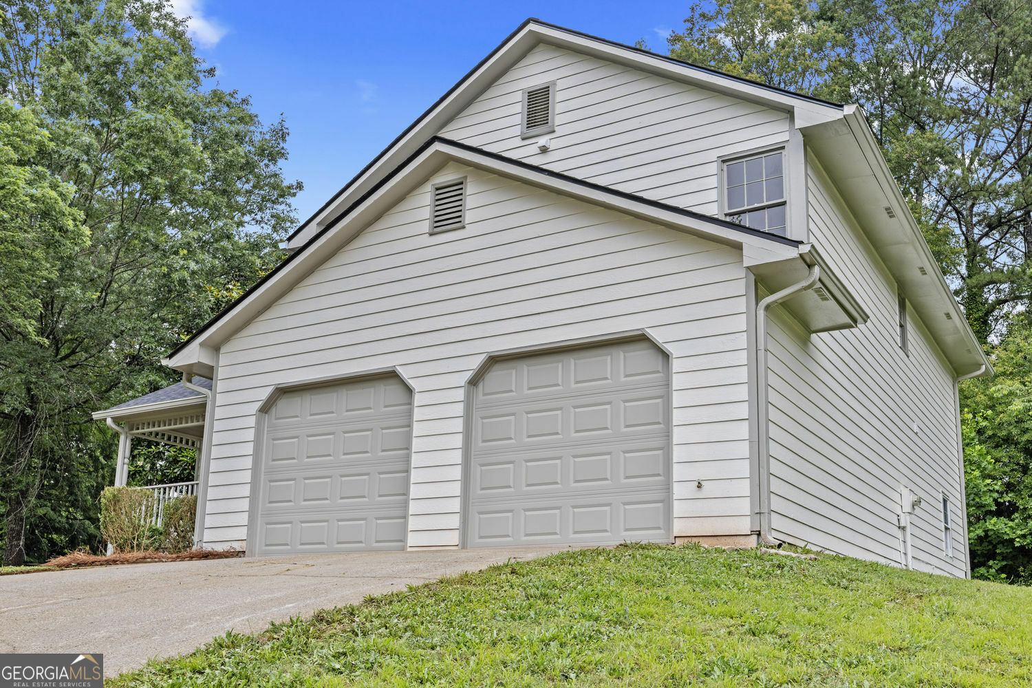 Property Photo: 6402 Grafton Court GA 30168