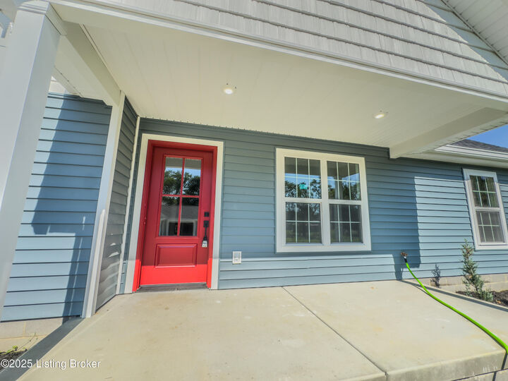 Property Photo:  400 Strawberry Ln  KY 42754 