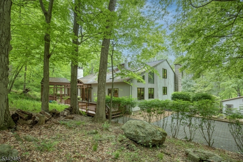 Property Photo: 5 Apgar Way NJ 08833