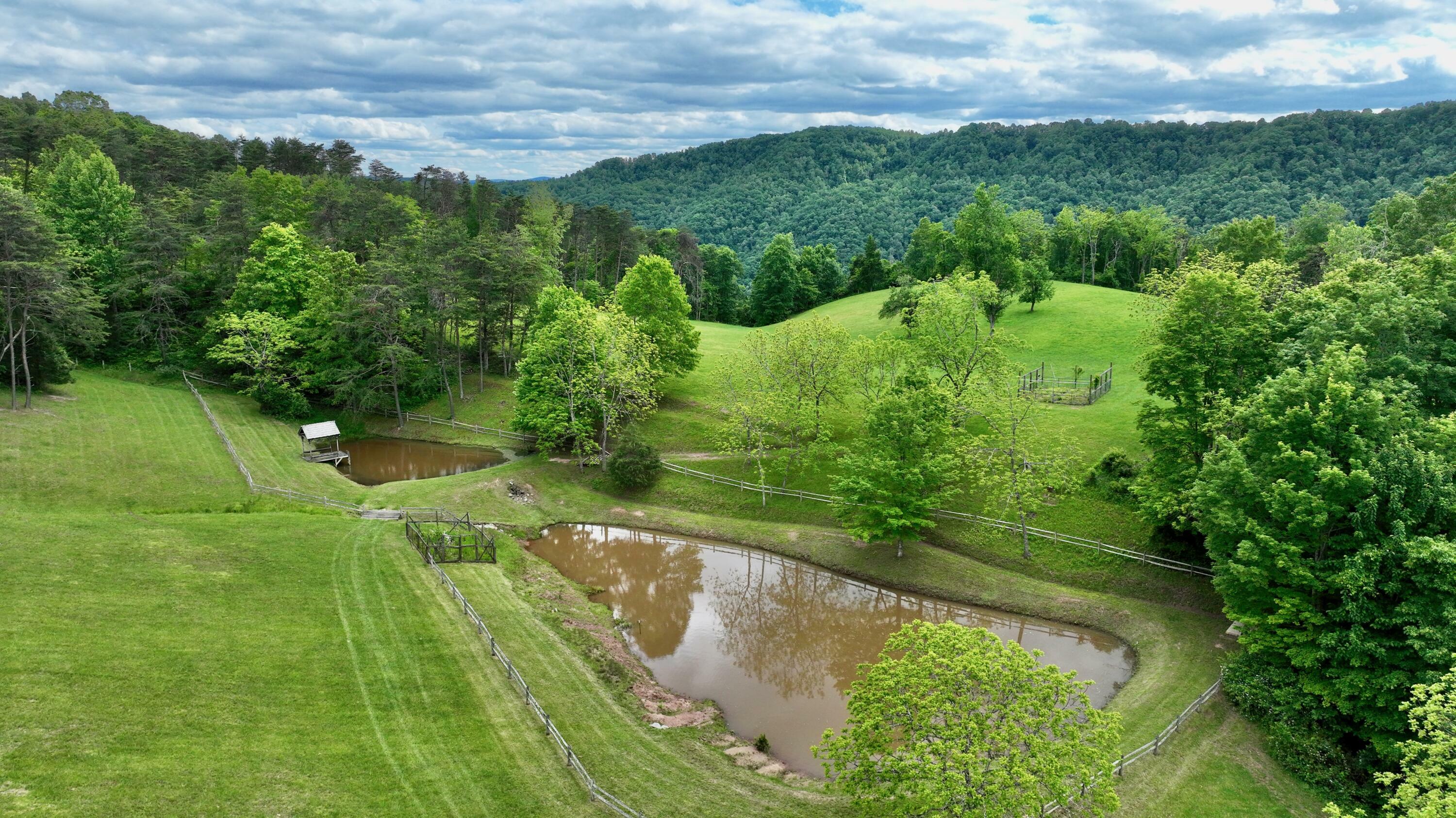 Property Photo: 1291 Bella Lakeview Trl WV 25951