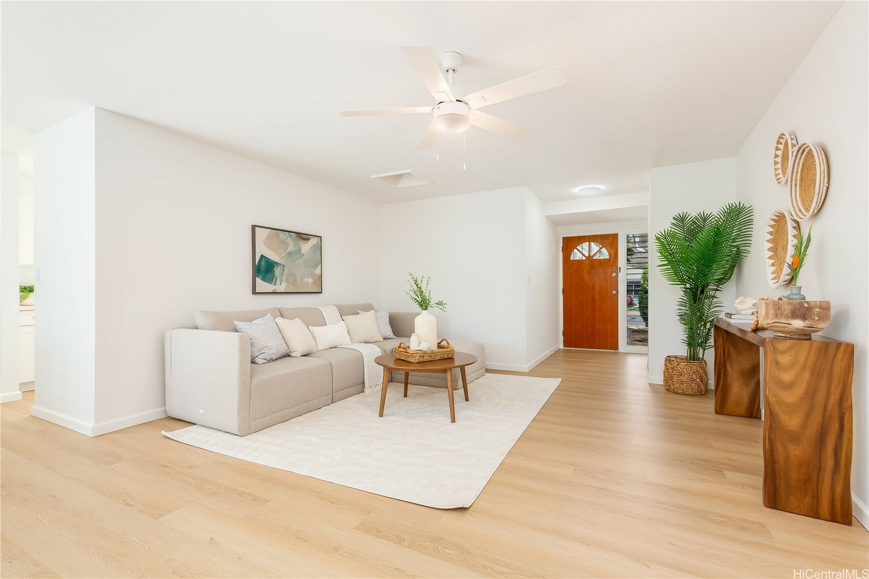 252 Anapalau Street  Honolulu HI 96825 photo