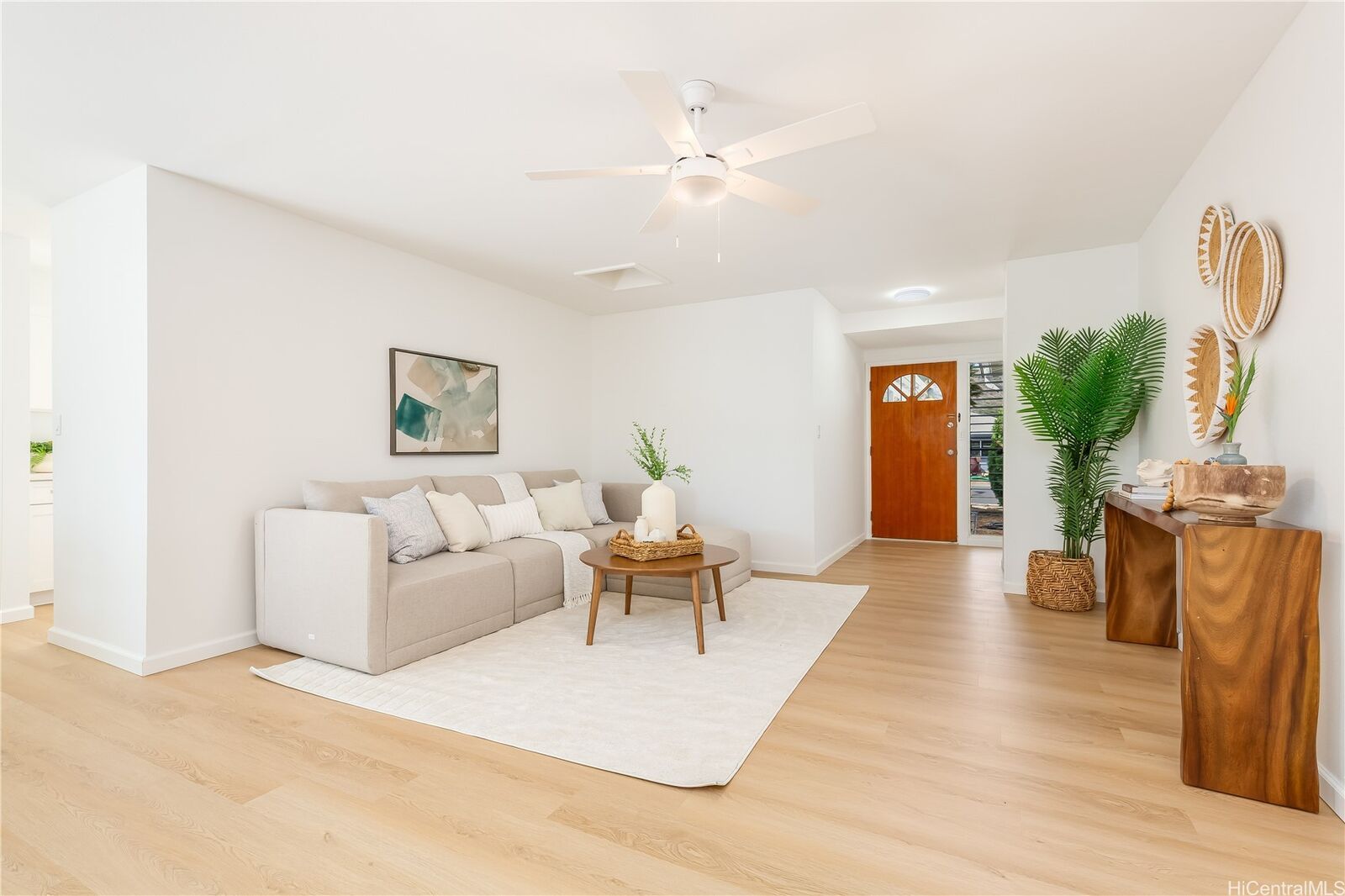 Property Photo: 252 Anapalau Street HI 96825