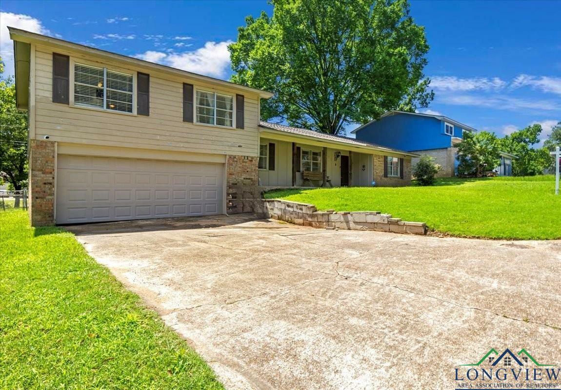Property Photo: 1511 Rayford Rd TX 75654