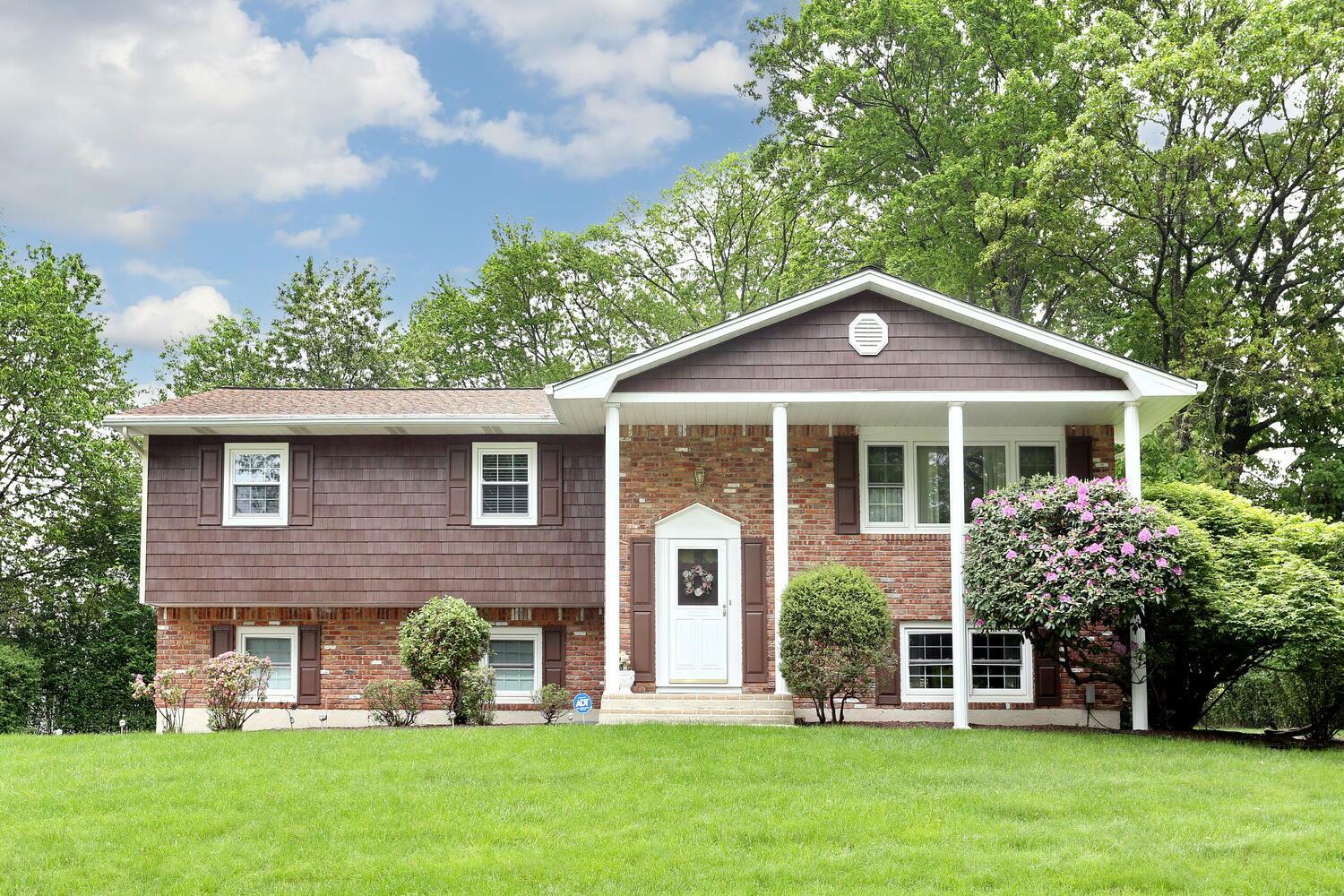 4 Stockbridge Avenue  Suffern NY 10901 photo