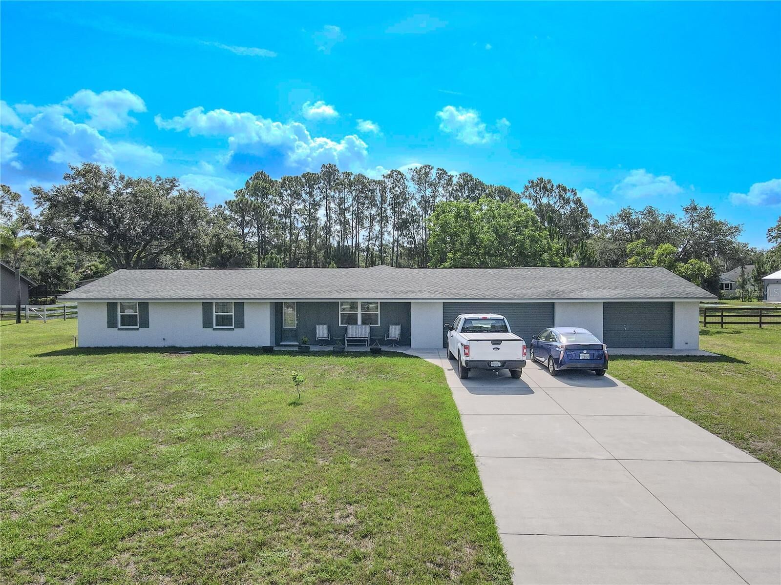 Property Photo: 12220 Twin Branch Acres Road FL 33626