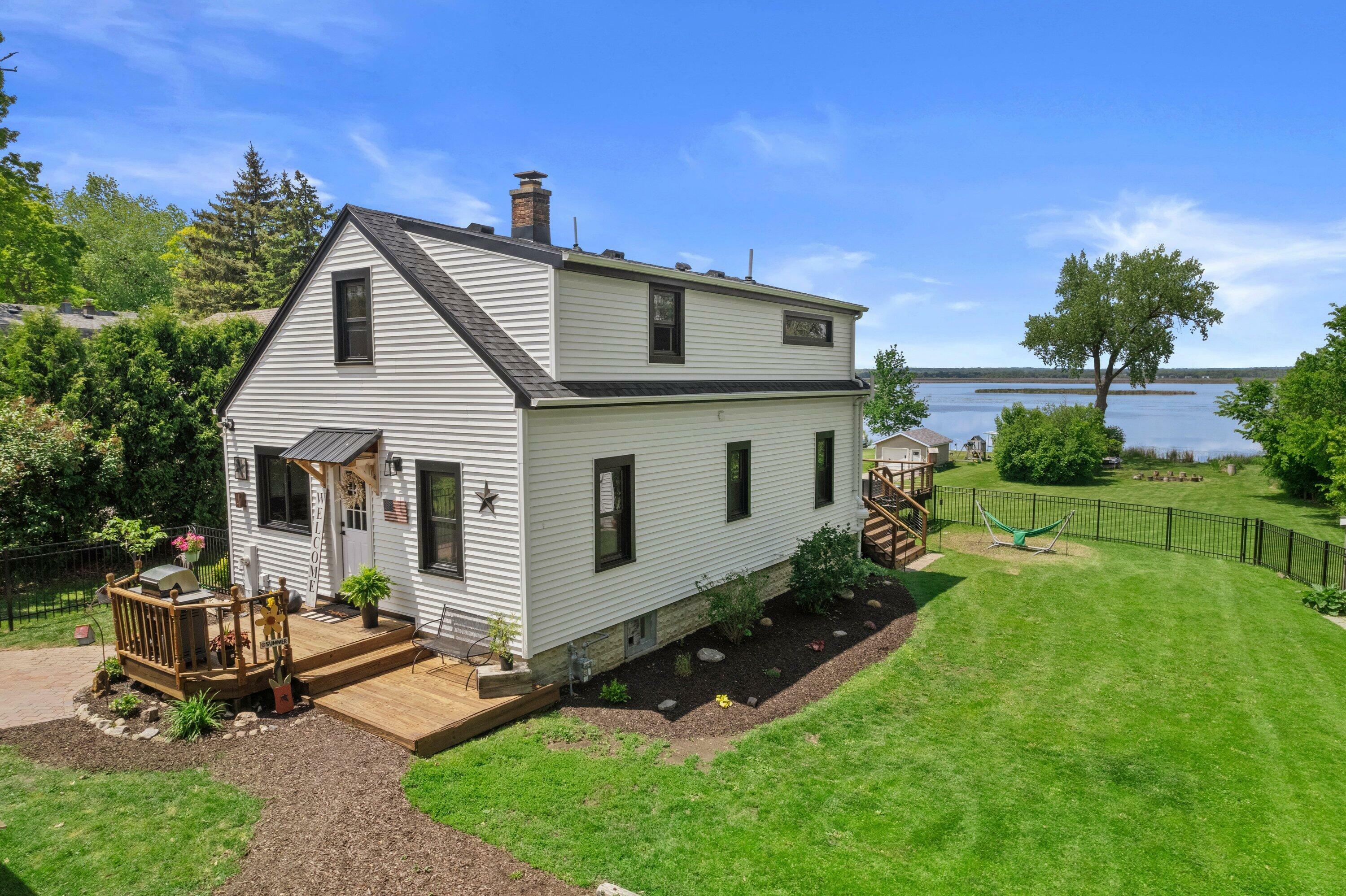 S94w14508 Groveway Ln  Muskego WI 53150 photo