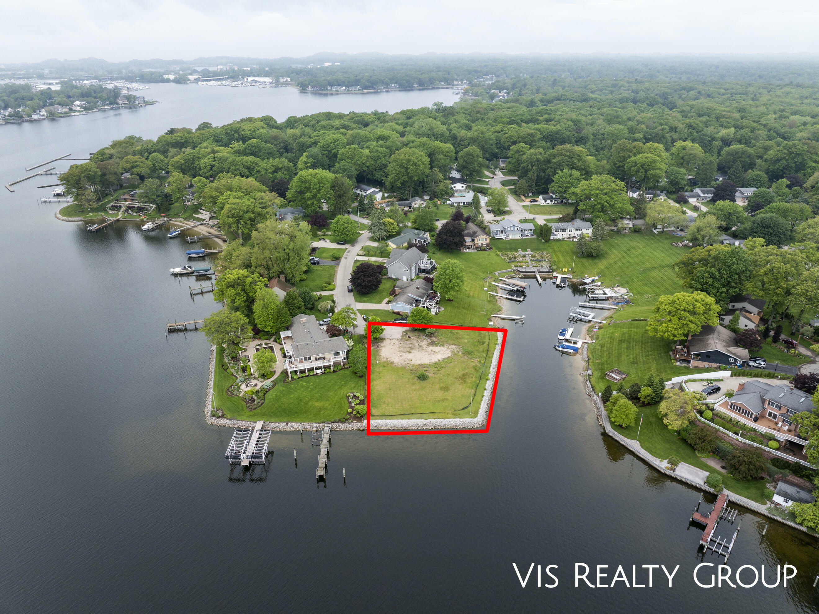 16073 Lake Point Drive  Spring Lake MI 49456 photo