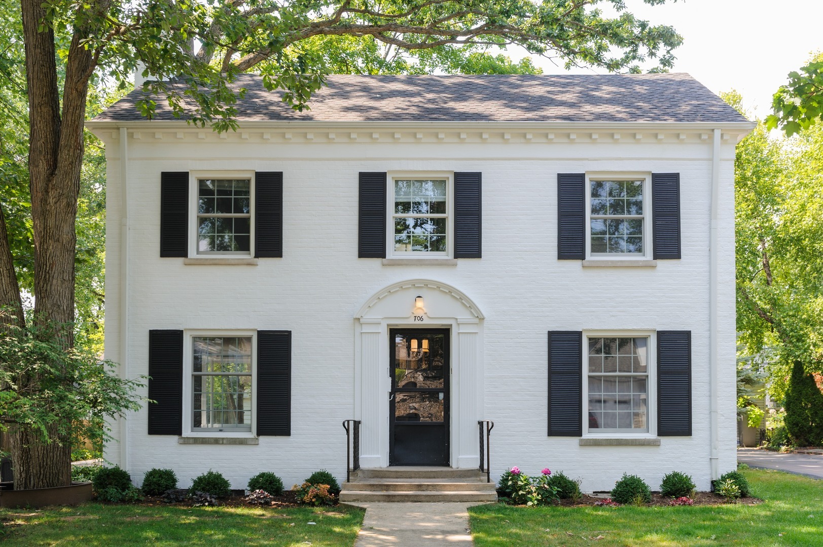 706 Juniper Road  Glenview IL 60025 photo