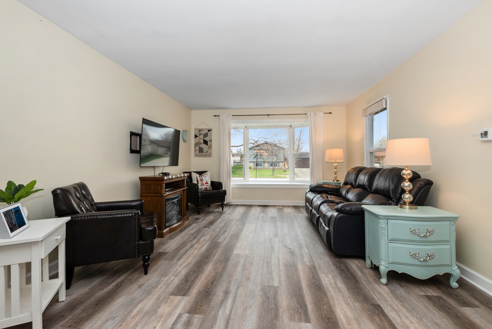 Property Photo: 8048 W Magnolia Drive IL 60423