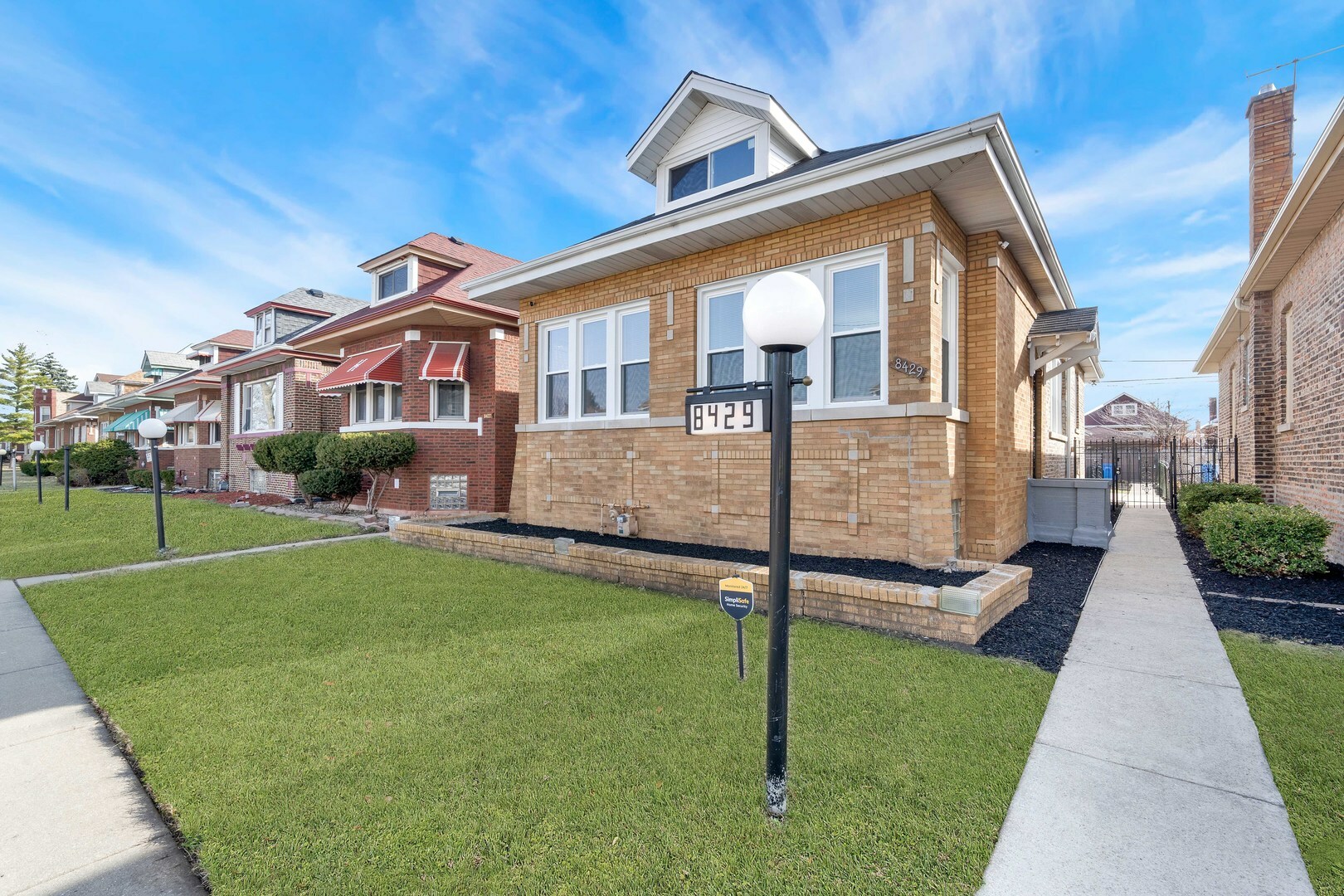 8429 S Ada Street  Chicago IL 60620 photo