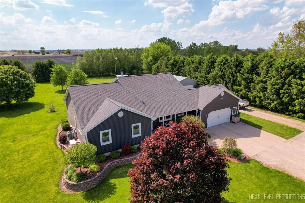 Property Photo: 4381 N St Rte 23 Highway IL 60531