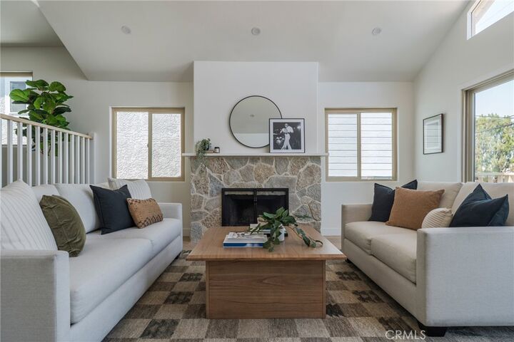 Property Photo: 1709 Wollacott Street CA 90278