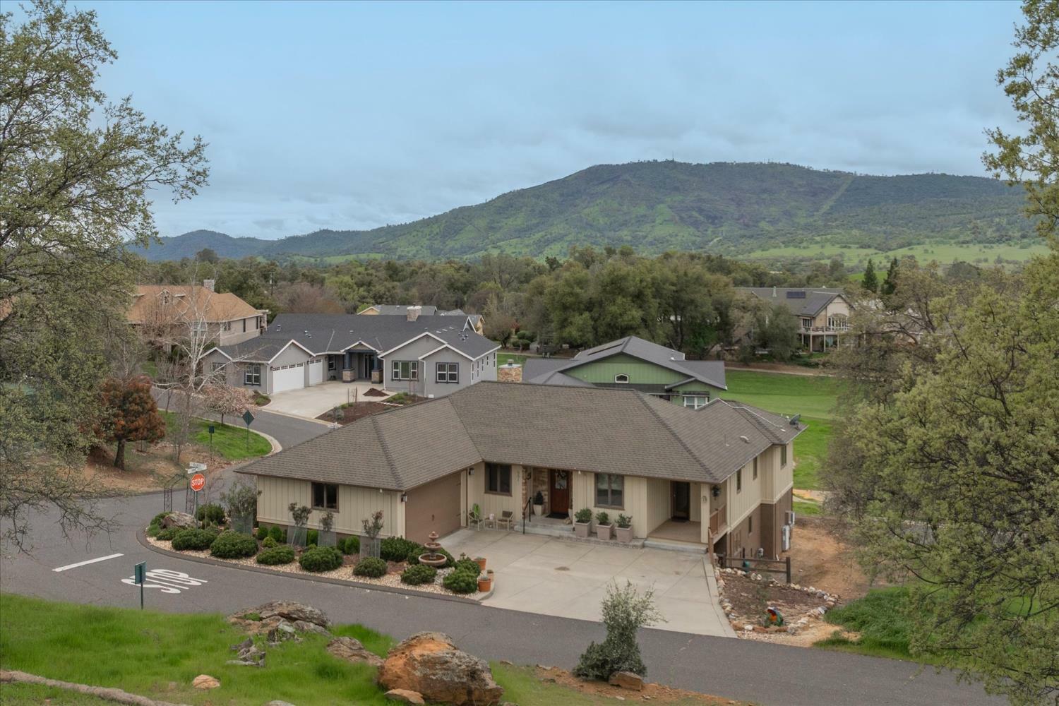 Property Photo: 501 Rosebush Court CA 95222