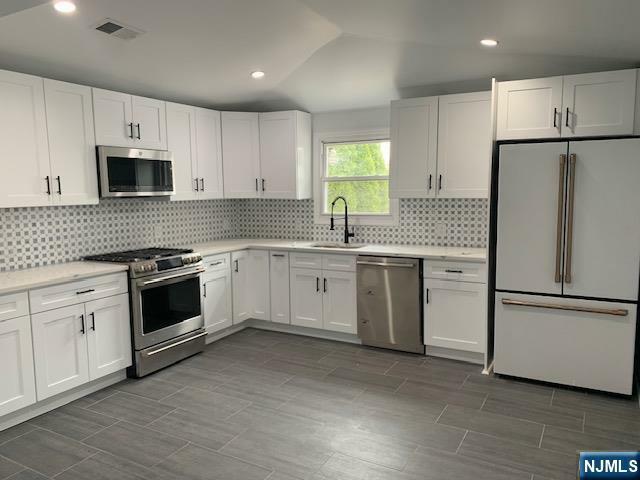 Property Photo: 19 Roosevelt Avenue NJ 07603