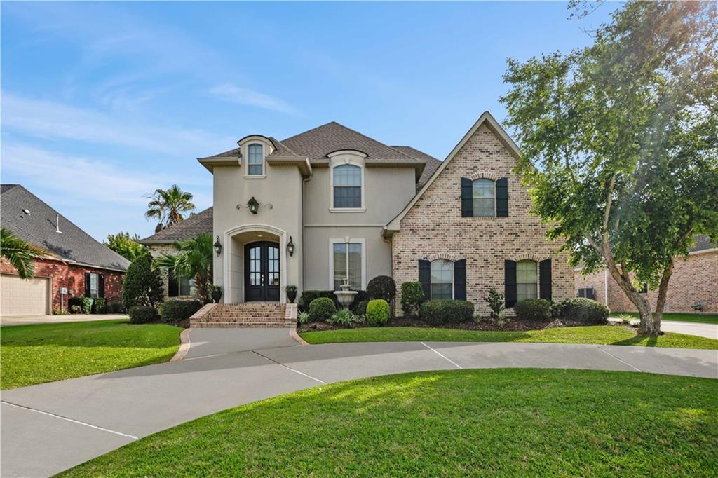 Property Photo: 231 Azores Drive LA 70458