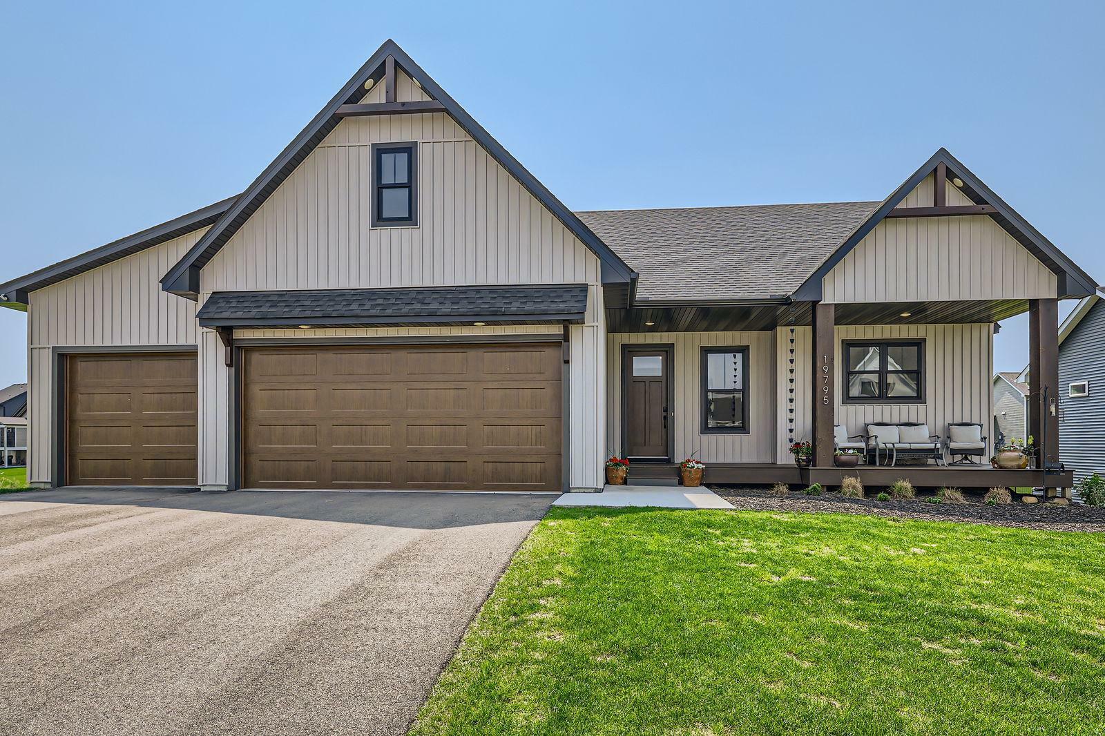 Property Photo: 19795 Henning Avenue MN 55044