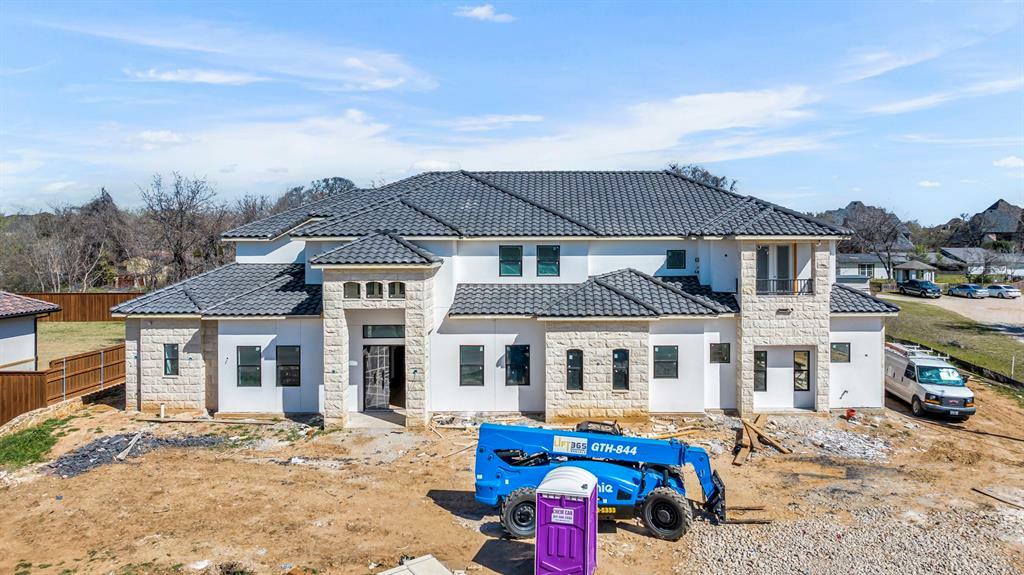 Property Photo: 1010 W McDonwell School Road TX 76034