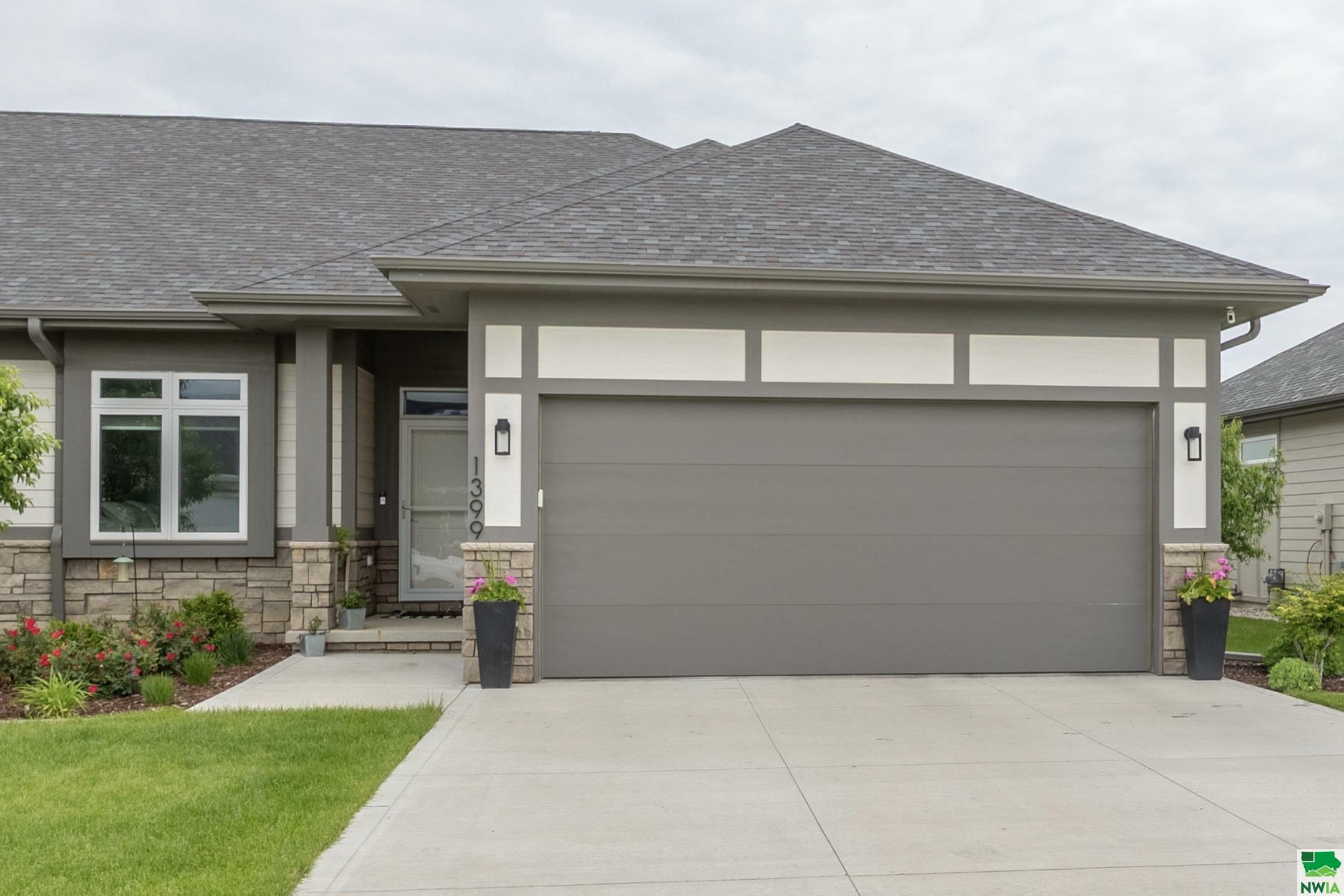 Property Photo: 1399 Belmont Park Ave SD 57049