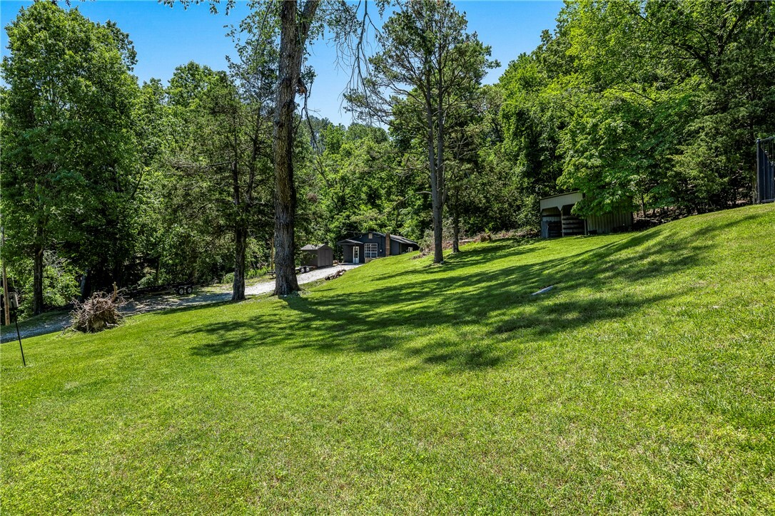 Property Photo:  19051 Pinecrest Lane  AR 72756 