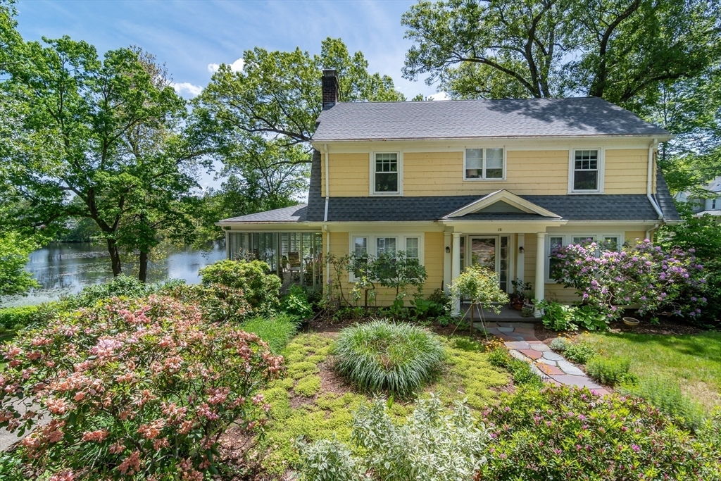 Property Photo:  19 Prindiville Ave  MA 01702 