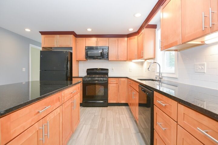 Property Photo:  4 Fern St  MA 02062 