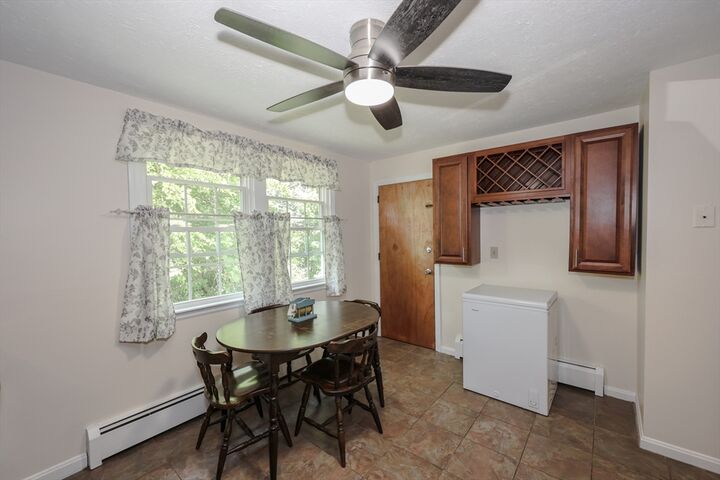 Property Photo:  3 Myles Standish Dr 8  MA 01835 