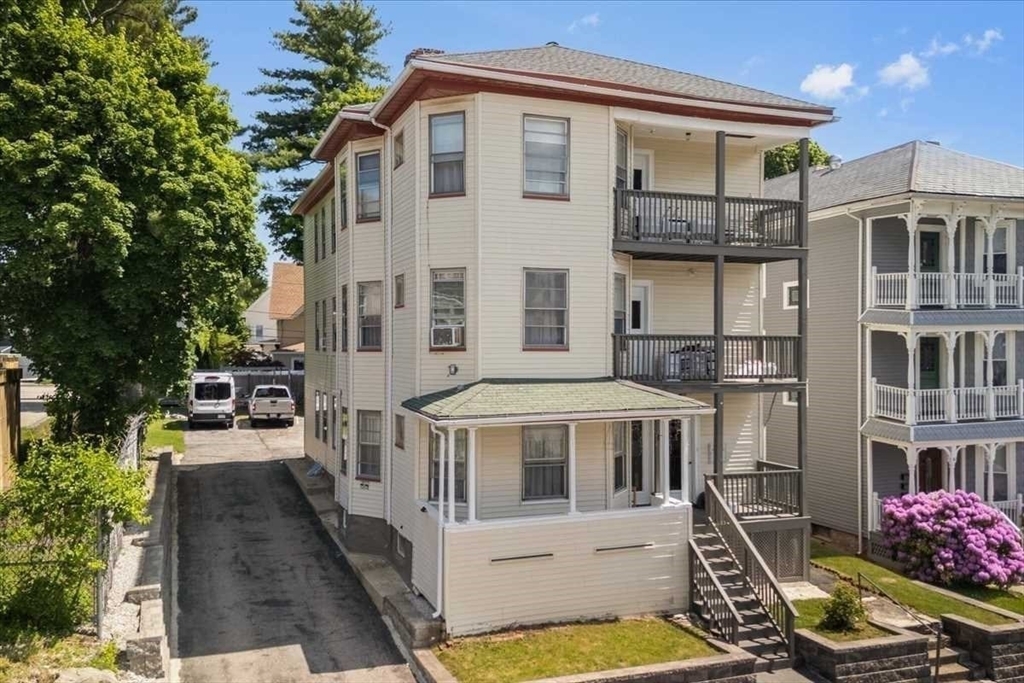 Property Photo: 7 Wyman MA 01610