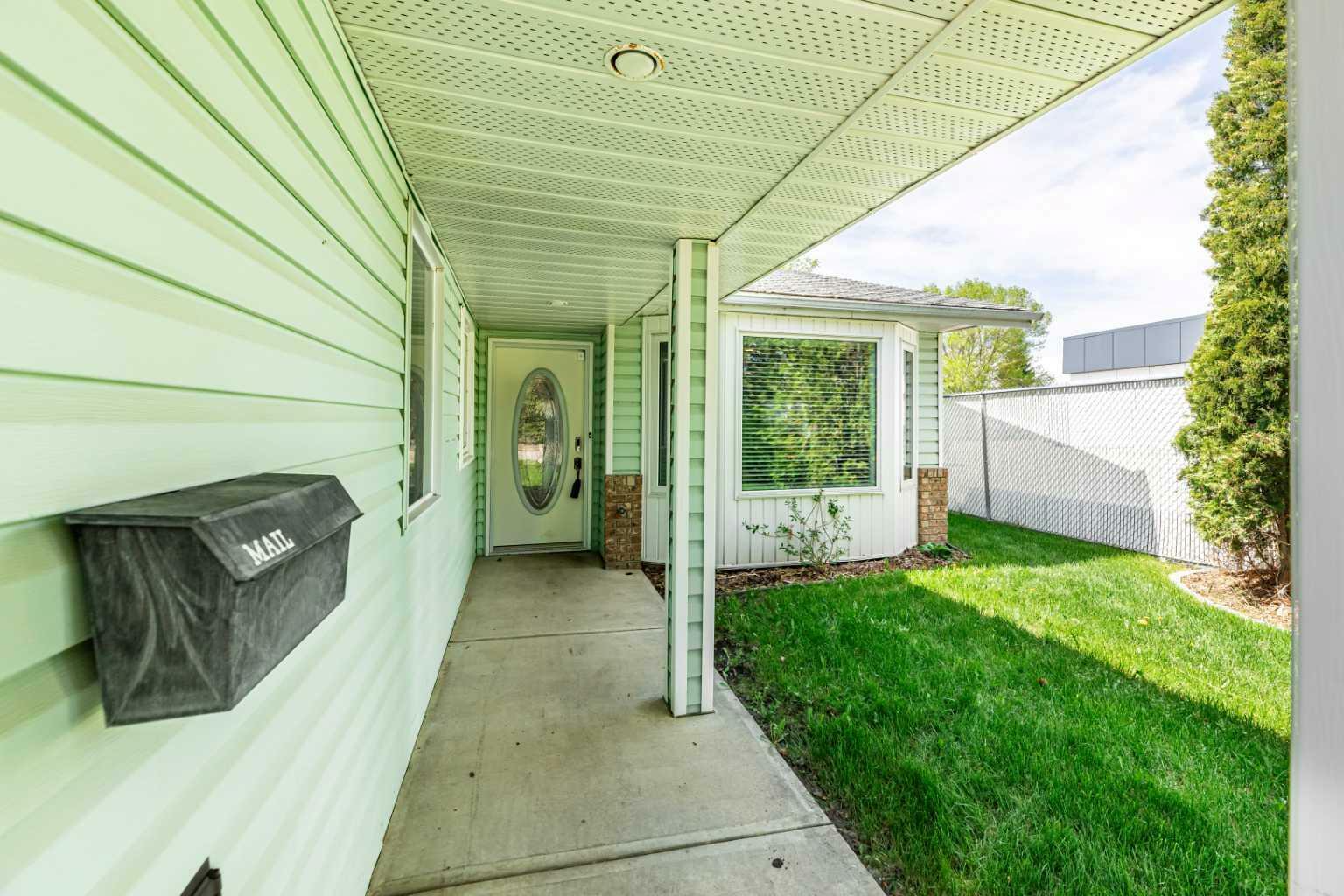 Property Photo: 136 Erickson AB T4R 2C3