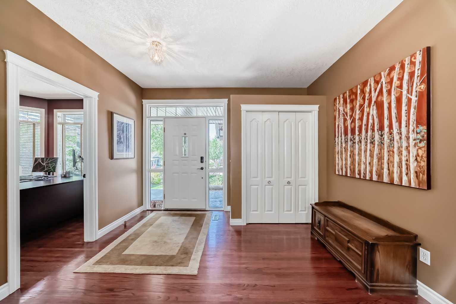 Property Photo: 116 Evergreen Way SW AB T2Y 3K8
