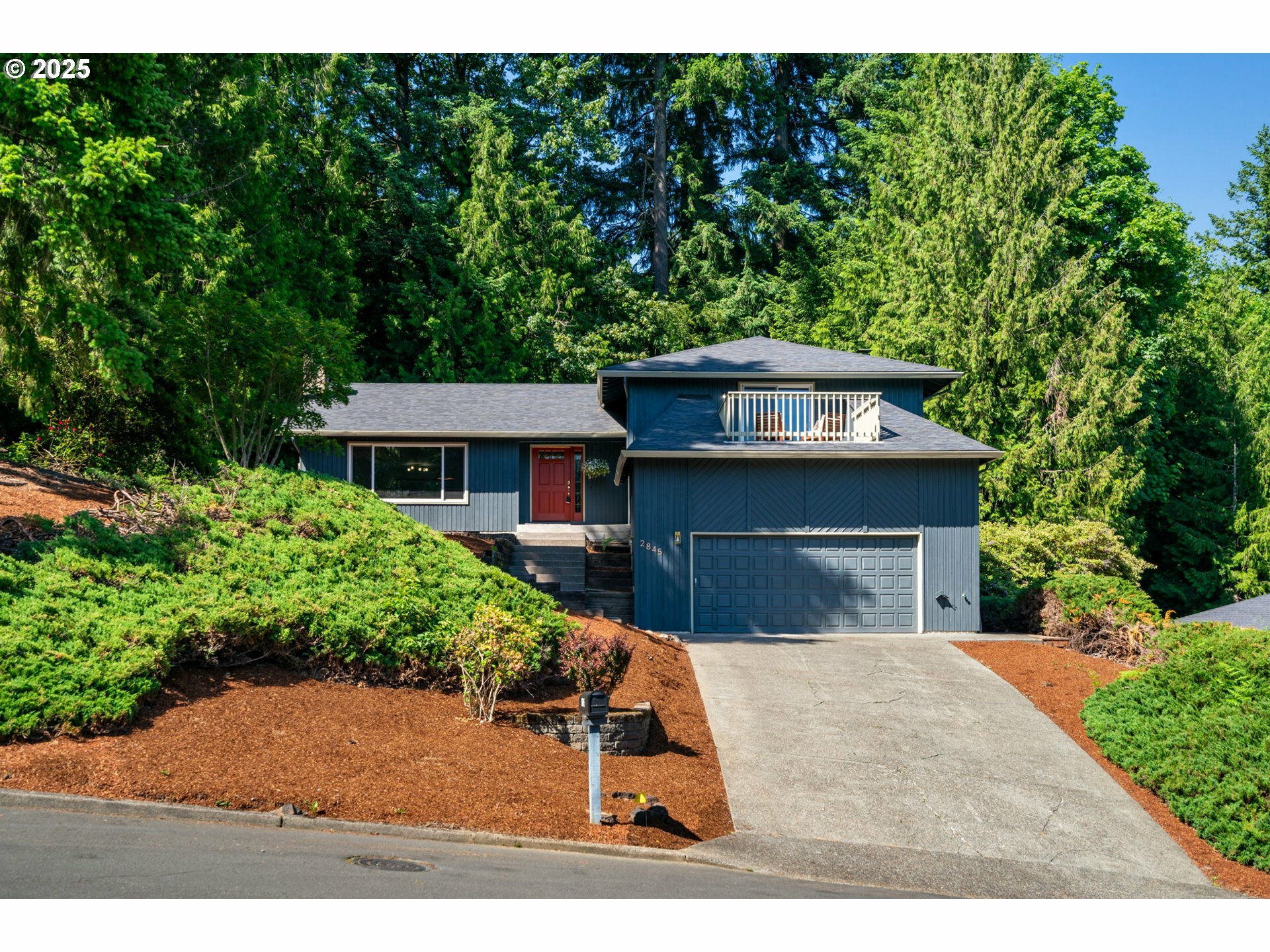 Property Photo: 2845 SW Raleighview Dr OR 97225