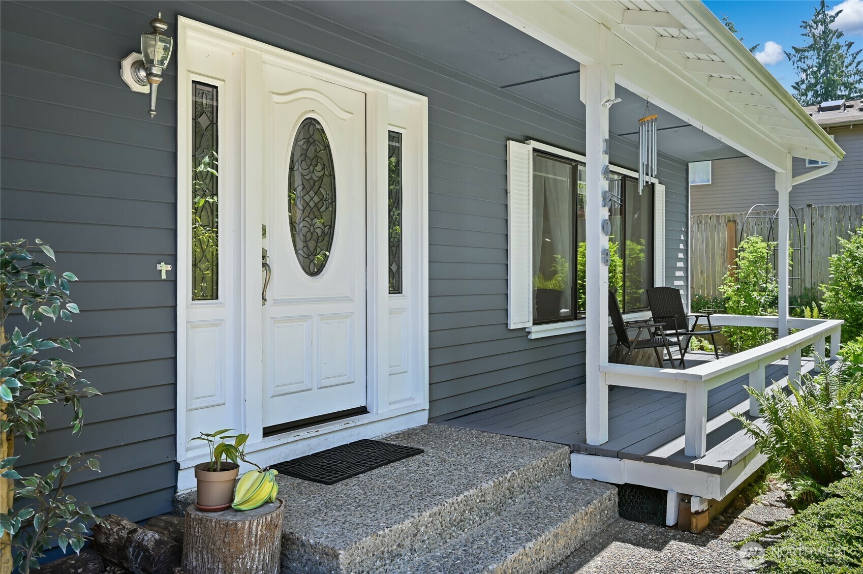Property Photo: 14208 93rd Avenue NE WA 98034