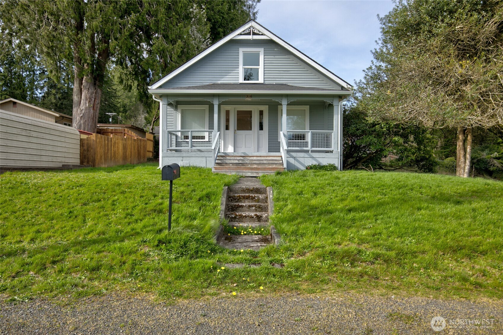 Property Photo: 316 W Kennaston Avenue WA 98563