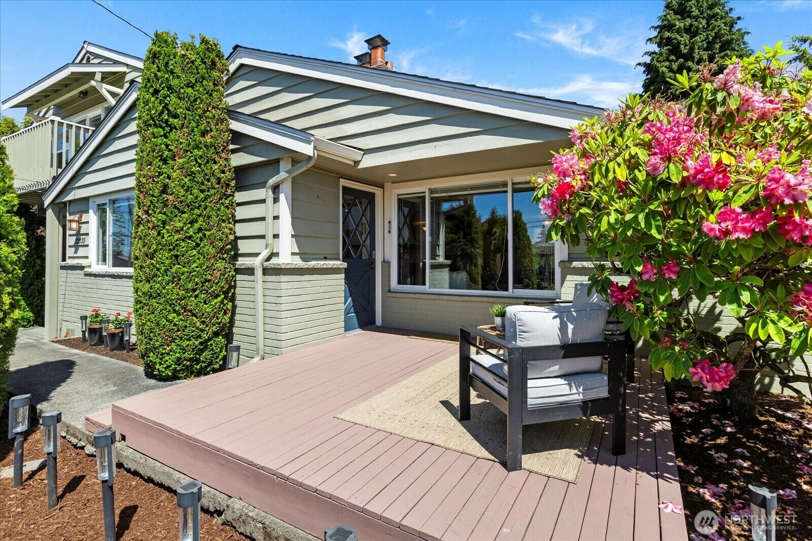 Property Photo: 22035 99th Place W WA 98020