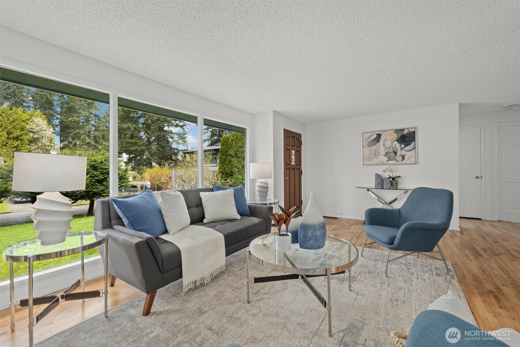 Property Photo:  325 NE 178th Street  WA 98155 